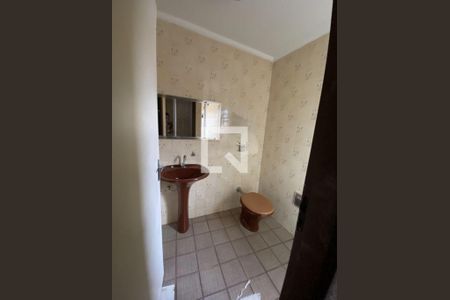 Casa à venda com 4 quartos, 120m² em Jardim Brasilia (Zona Leste), São Paulo
