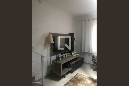 Casa à venda com 3 quartos, 110m² em Vila Carrão, São Paulo