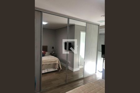 Casa à venda com 3 quartos, 150m² em Vila Carrão, São Paulo