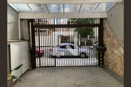 Casa à venda com 5 quartos, 310m² em Vila Regente Feijó, São Paulo