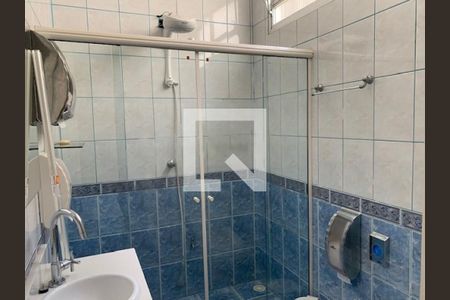 Casa à venda com 5 quartos, 310m² em Vila Regente Feijó, São Paulo