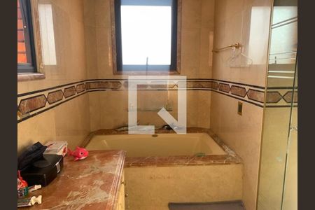 Apartamento à venda com 4 quartos, 236m² em Vila Gomes Cardim, São Paulo