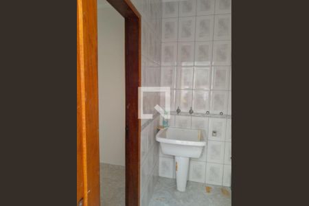 Casa à venda com 3 quartos, 150m² em Vila Antonina, São Paulo