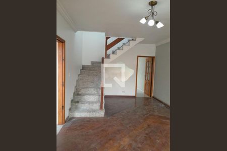 Casa à venda com 3 quartos, 150m² em Vila Antonina, São Paulo
