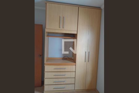 Casa à venda com 3 quartos, 150m² em Vila Antonina, São Paulo