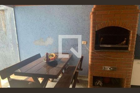 Casa à venda com 3 quartos, 264m² em Vila Mafra, São Paulo