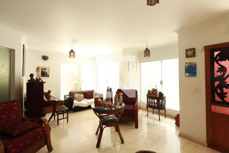 Sala de casa à venda com 4 quartos, 283m² em Tatuapé, São Paulo