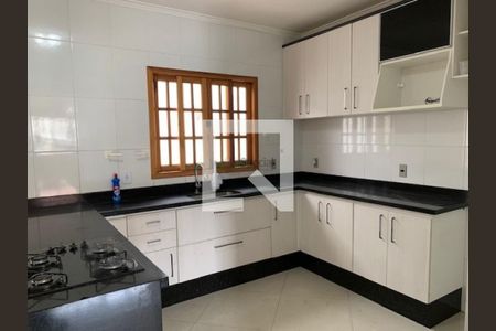 Casa à venda com 3 quartos, 150m² em Vila Rio Branco, São Paulo