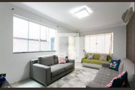 Casa à venda com 3 quartos, 162m² em Jardim Textil, São Paulo