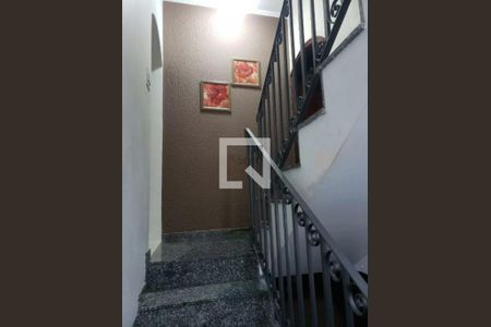 Casa à venda com 3 quartos, 278m² em Penha de França, São Paulo
