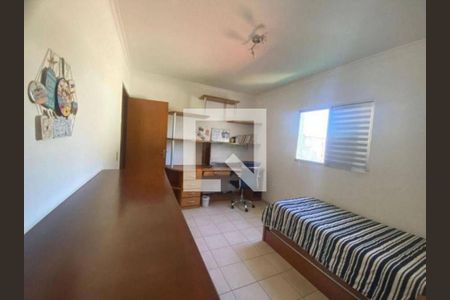 Casa à venda com 3 quartos, 159m² em Vila Carrão, São Paulo