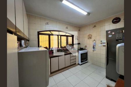 Casa à venda com 3 quartos, 435m² em Vila Carrão, São Paulo