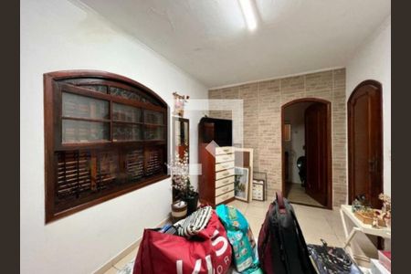 Casa à venda com 3 quartos, 435m² em Vila Carrão, São Paulo