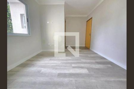 Casa à venda com 3 quartos, 224m² em Vila Carrão, São Paulo