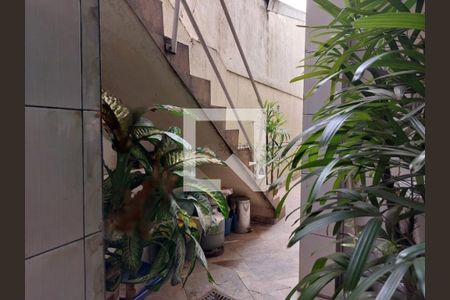 Casa à venda com 2 quartos, 120m² em Vila Carrão, São Paulo