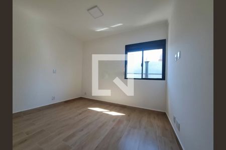 Casa à venda com 3 quartos, 135m² em Vila Carrão, São Paulo