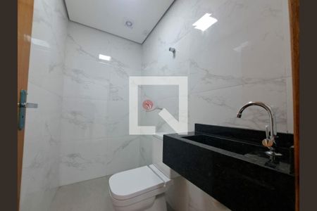 Casa à venda com 3 quartos, 135m² em Vila Carrão, São Paulo