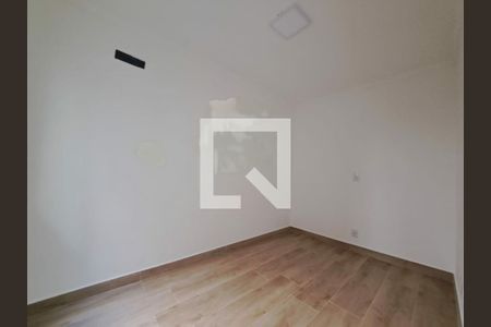 Casa à venda com 3 quartos, 135m² em Vila Carrão, São Paulo