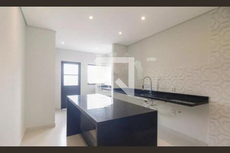 Casa à venda com 3 quartos, 149m² em Vila Santa Isabel, São Paulo