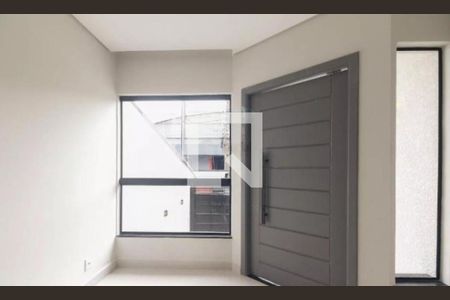 Casa à venda com 3 quartos, 149m² em Vila Santa Isabel, São Paulo