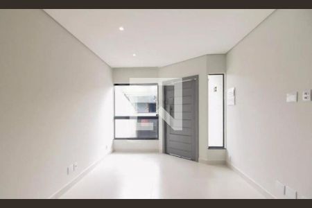 Casa à venda com 3 quartos, 149m² em Vila Santa Isabel, São Paulo