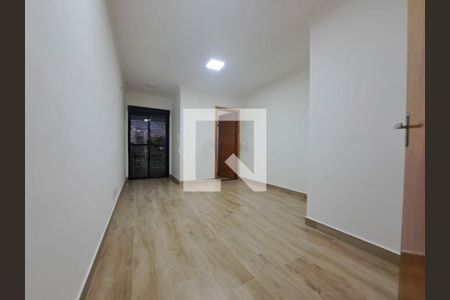 Casa à venda com 2 quartos, 105m² em Vila Carrão, São Paulo