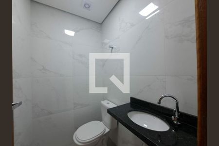 Casa à venda com 2 quartos, 105m² em Vila Carrão, São Paulo