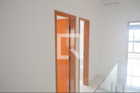 Corredor de casa à venda com 3 quartos, 160m² em Vila Formosa, São Paulo