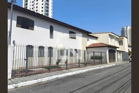 Casa à venda com 4 quartos, 400m² em Vila Gomes Cardim, São Paulo