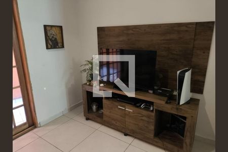 Casa à venda com 4 quartos, 400m² em Vila Gomes Cardim, São Paulo