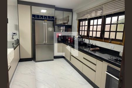 Casa à venda com 3 quartos, 281m² em Vila Moreira, São Paulo