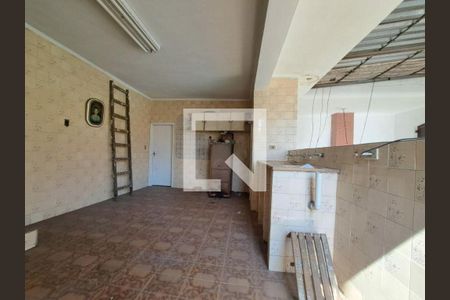 Casa à venda com 4 quartos, 280m² em Vila Carrão, São Paulo