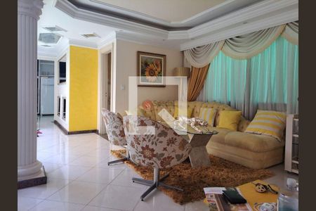 Casa à venda com 3 quartos, 340m² em Vila Santa Isabel, São Paulo