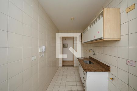 Cozinha de apartamento à venda com 2 quartos, 60m² em Vila Ivone, São Paulo