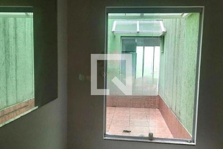 Casa à venda com 3 quartos, 120m² em Vila Carrão, São Paulo