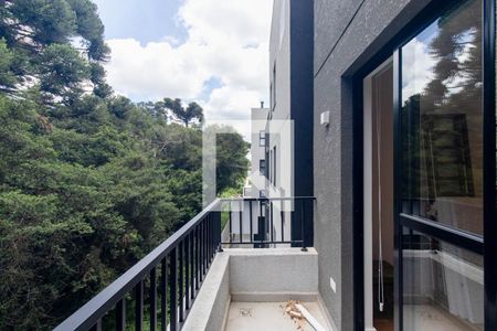 Varanda de kitnet/studio para alugar com 1 quarto, 32m² em Campo Comprido, Curitiba