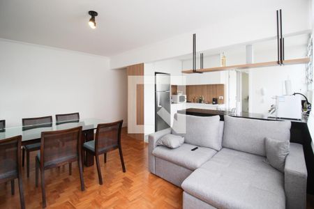 Sala de apartamento à venda com 2 quartos, 84m² em Vila Olímpia, São Paulo
