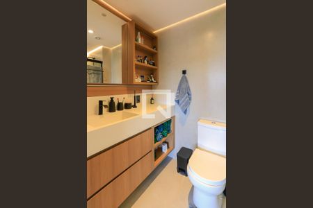 Banheiro de apartamento à venda com 2 quartos, 46m² em Butantã, São Paulo