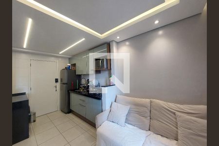 Sala de apartamento para alugar com 2 quartos, 33m² em Socorro, São Paulo