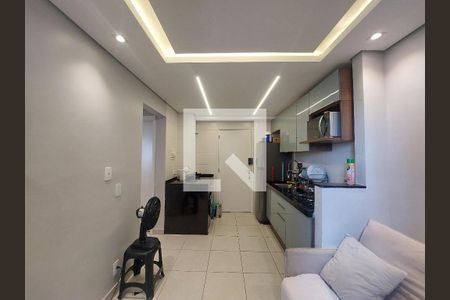 Sala de apartamento para alugar com 2 quartos, 33m² em Socorro, São Paulo