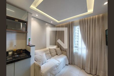 Sala de apartamento para alugar com 2 quartos, 33m² em Socorro, São Paulo