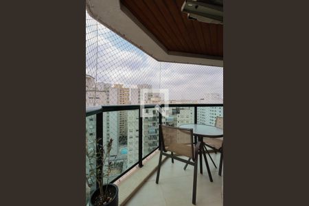 Varanda da sala de apartamento para alugar com 3 quartos, 130m² em Santana, São Paulo