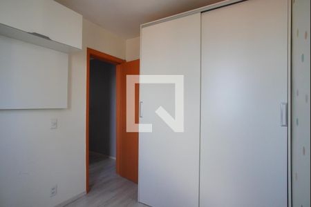 Quarto 1 de apartamento para alugar com 2 quartos, 44m² em Humaitá, Porto Alegre