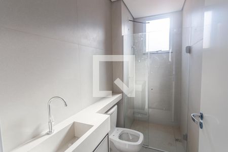 Banheiro da Suíte de apartamento para alugar com 4 quartos, 140m² em Fernão Dias, Belo Horizonte