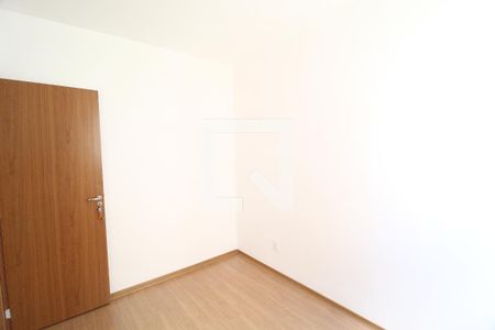 Quarto 2 de apartamento para alugar com 2 quartos, 47m² em Shopping Park, Uberlândia