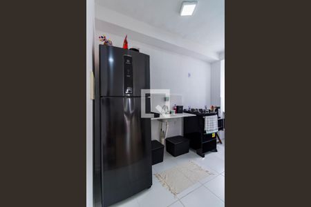 Cozinha de apartamento para alugar com 2 quartos, 43m² em Jardim Paris, São Paulo