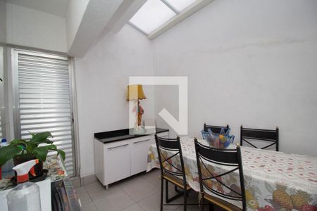 Área de Serviço de casa à venda com 3 quartos, 251m² em Chácara Inglesa, São Paulo