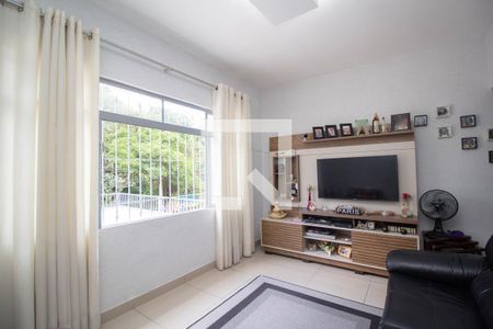 Sala de casa à venda com 3 quartos, 251m² em Chácara Inglesa, São Paulo