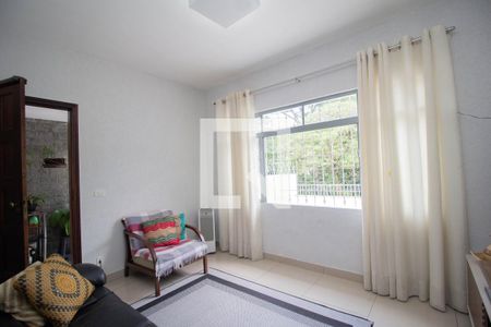 Sala de casa à venda com 3 quartos, 251m² em Chácara Inglesa, São Paulo