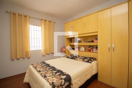Quarto 3 de casa à venda com 3 quartos, 251m² em Chácara Inglesa, São Paulo